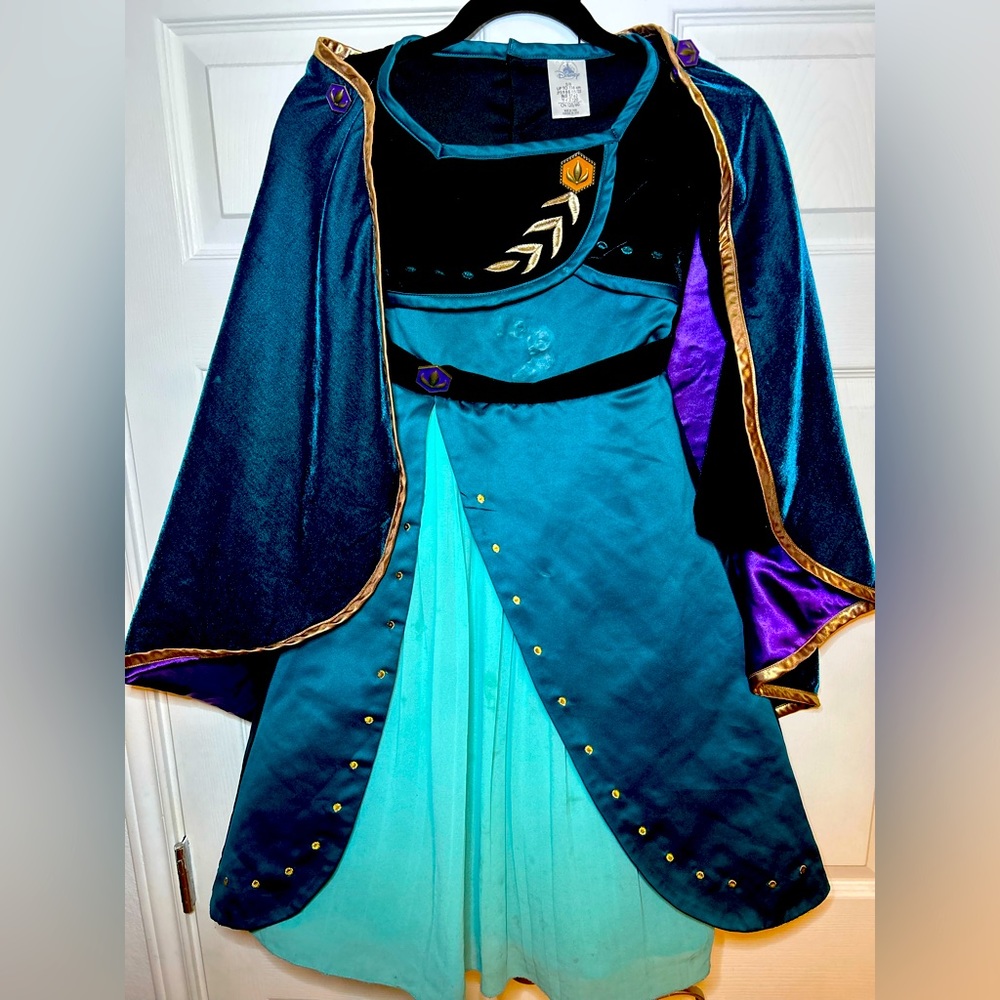 Disney Store- Frozen 2 Anna Princess dress size 5/6